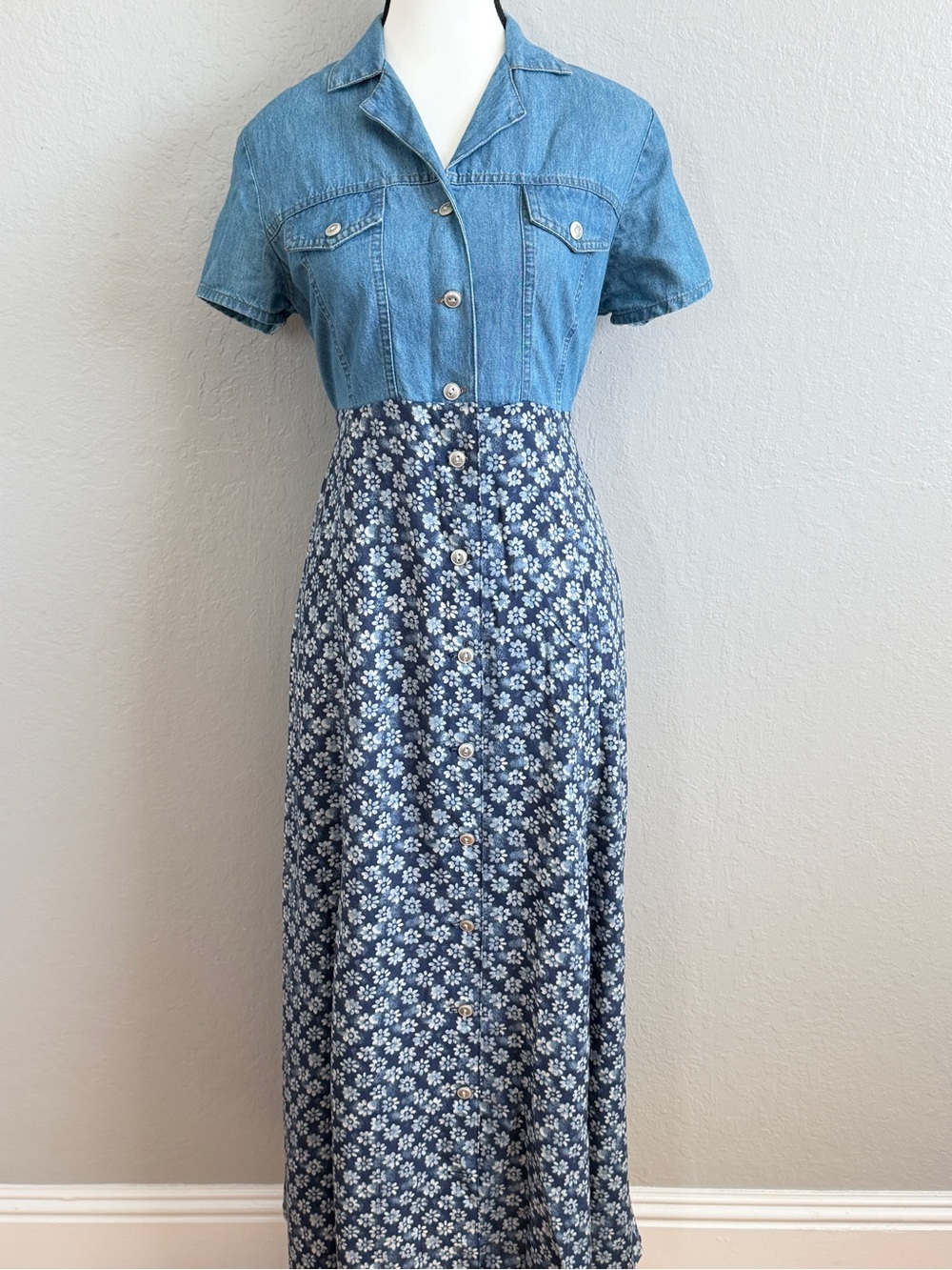 Vintage 90s Cottagecore Phoebe Buffay style Denim and Floral Maxi Dress Size 5